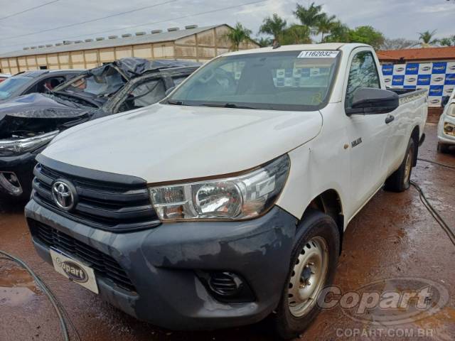2022 TOYOTA HILUX CS 