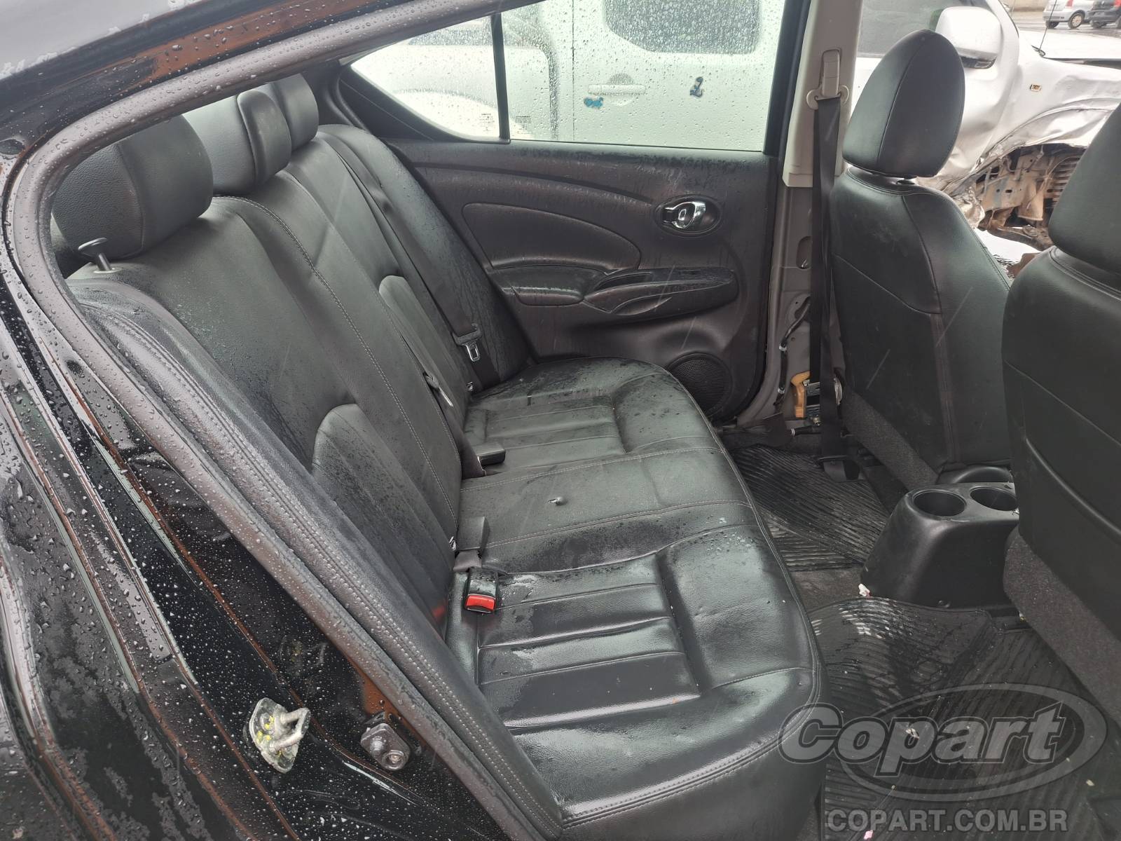 2021 NISSAN VERSA V-DRIVE — foto 6 de 10