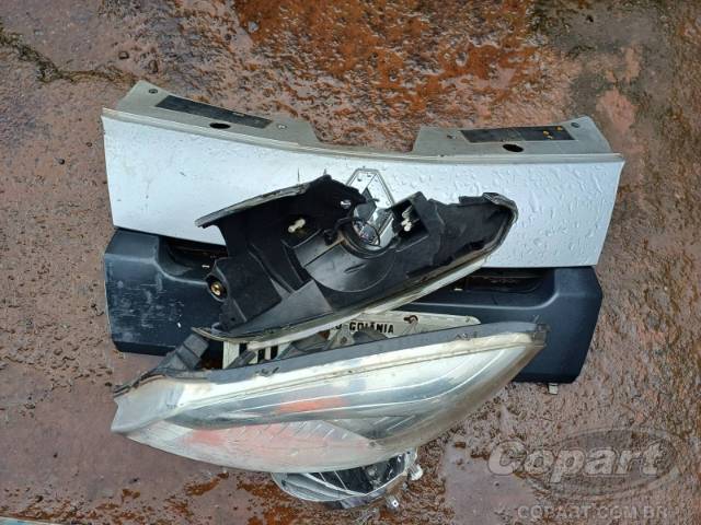 2012 RENAULT SANDERO 