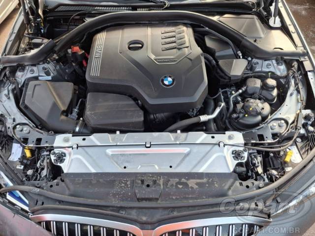 2025 BMW SERIE 3 
