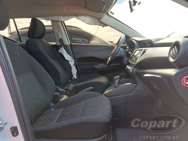 2025 NISSAN Kicks Play 