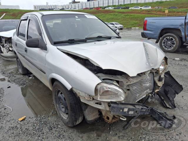 2005 CHEVROLET CLASSIC 