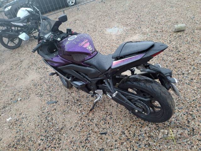 2024 YAMAHA YZF R3 