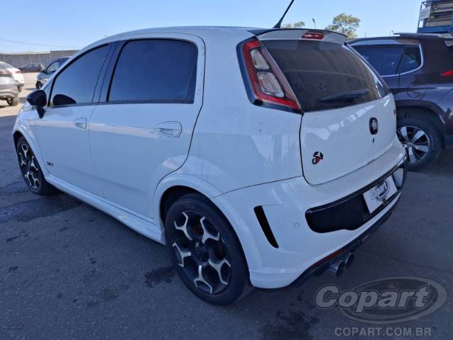 2016 FIAT PUNTO 