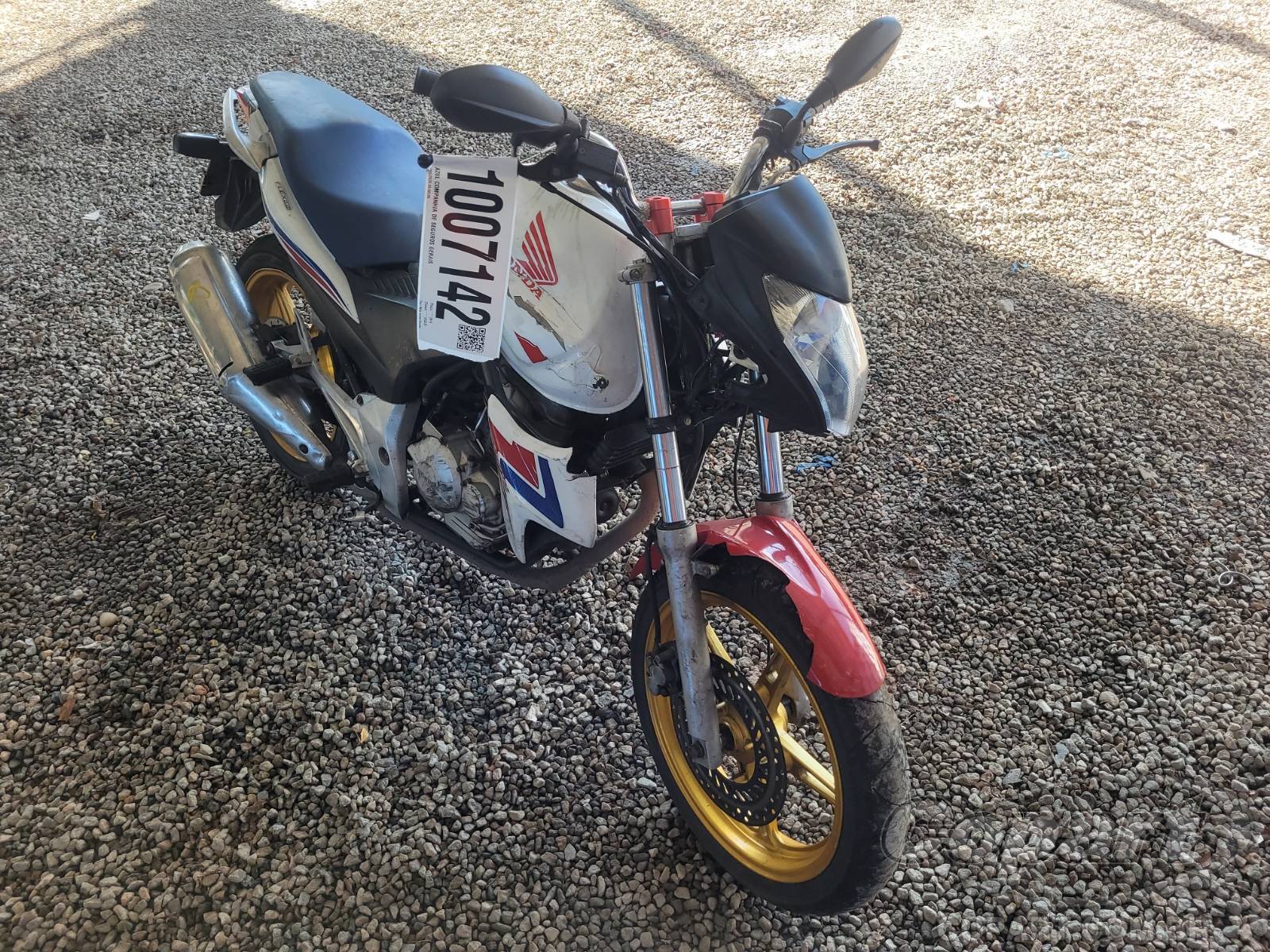 2015 HONDA CB 300 R Motos
