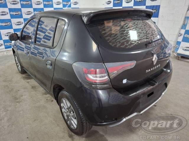 2022 RENAULT SANDERO 