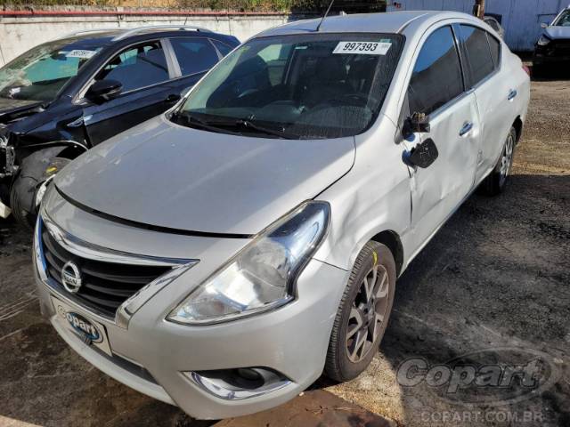 2017 NISSAN VERSA 