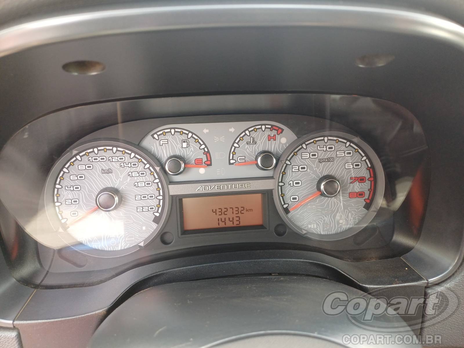 Foto 8 de 10: 2014 FIAT PALIO WEEKEND