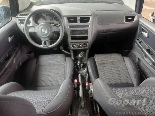 2014 VOLKSWAGEN FOX 