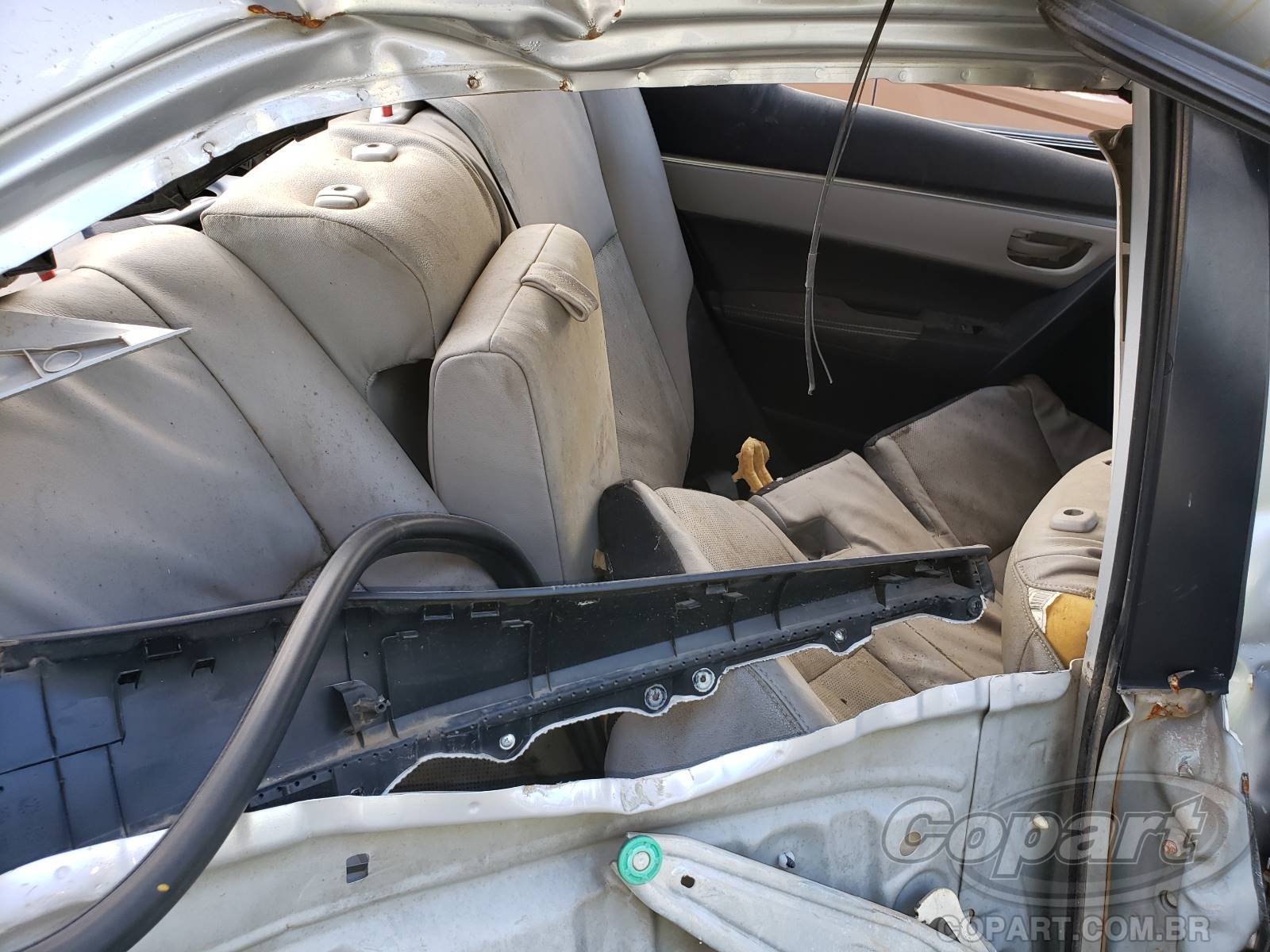 Foto 6 de 10: 2015 TOYOTA COROLLA