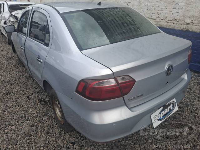 2015 VOLKSWAGEN VOYAGE 