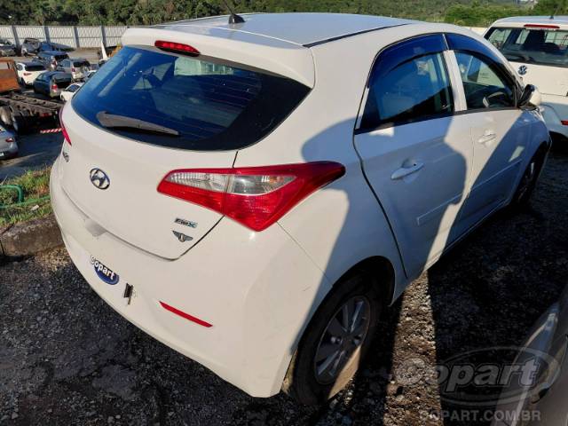 2015 HYUNDAI HB20 
