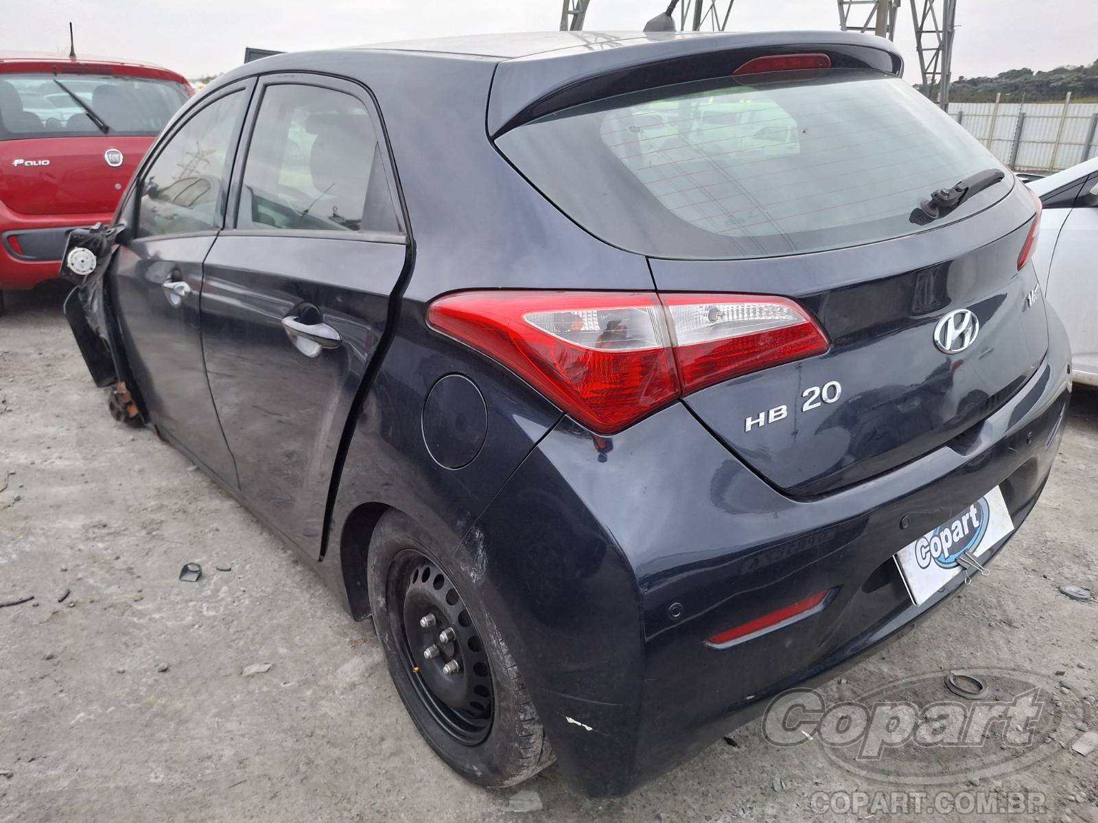 2013 HYUNDAI HB20 — foto 4 de 11