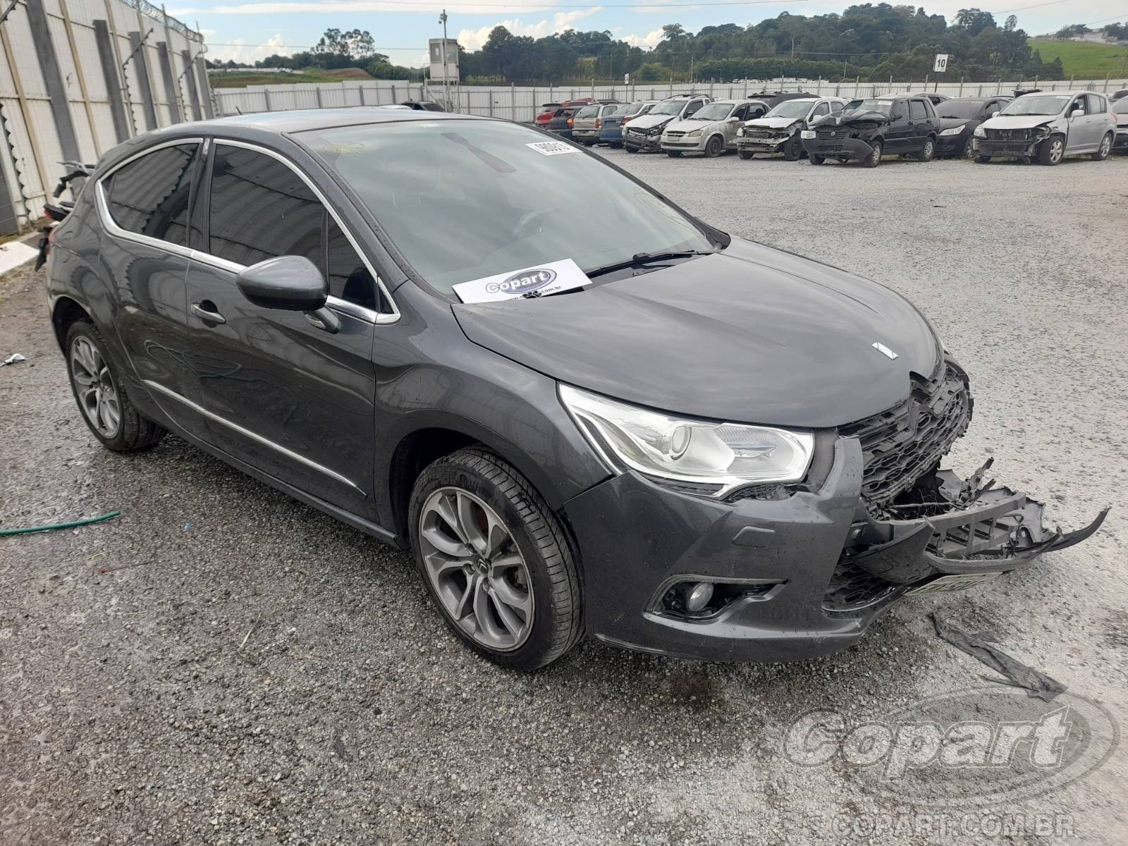 Veículo Citroën DS4 Citroen DS4 1.6 16V THP 2014 Pequena Monta 2014 em leilão