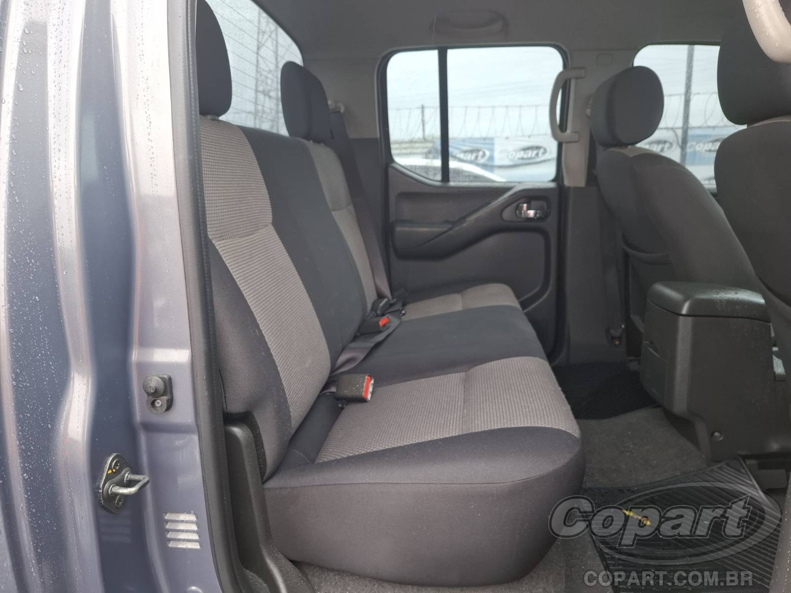 Foto 6 de 12: 2014 NISSAN FRONTIER CD