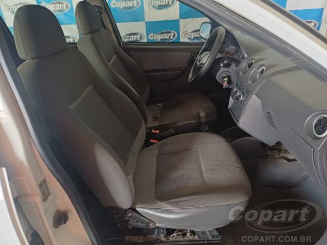 2013 CHEVROLET CELTA 