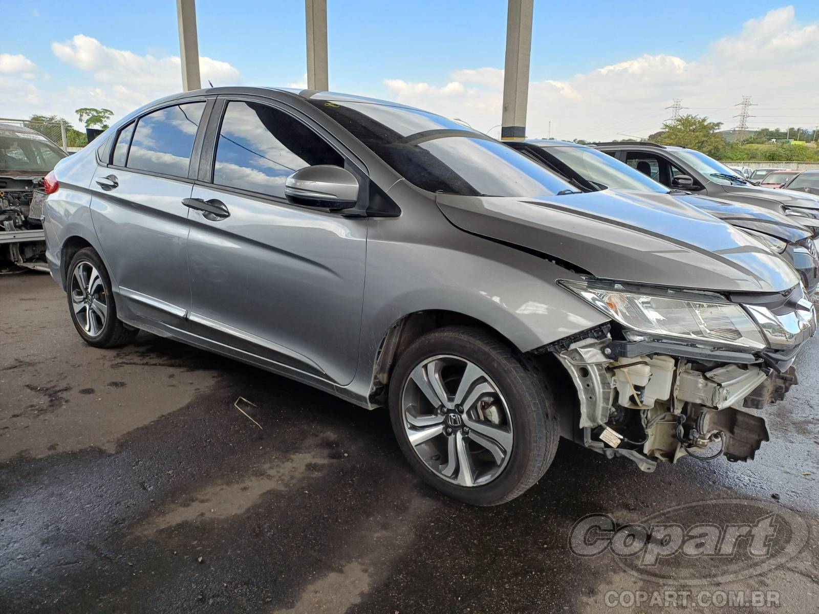 Honda City LX 1.5 16V i-VTEC 2015 Colisão Média Monta