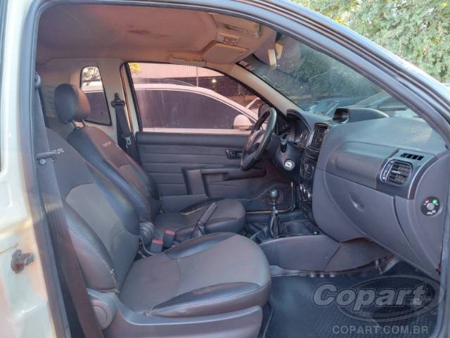 2017 FIAT STRADA CE 