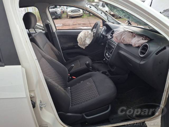 2016 VOLKSWAGEN GOL 