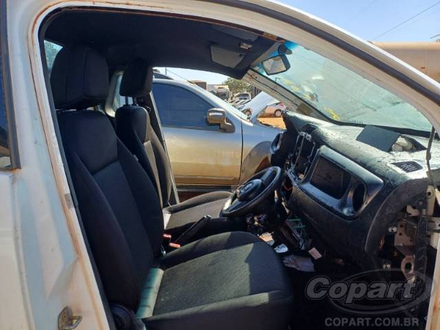 2023 FIAT STRADA 