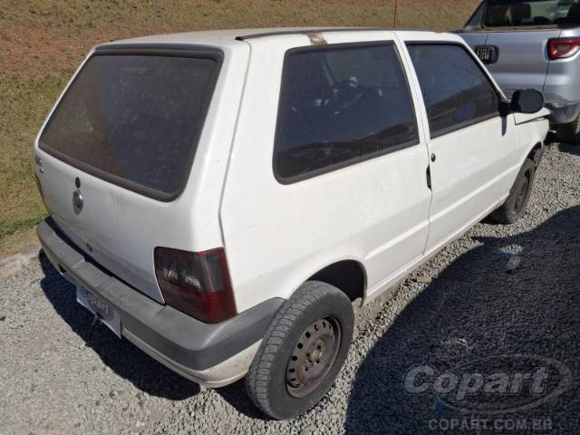 2013 FIAT UNO 