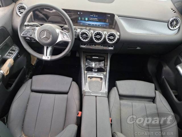 2026 MERCEDES BENZ GLA 