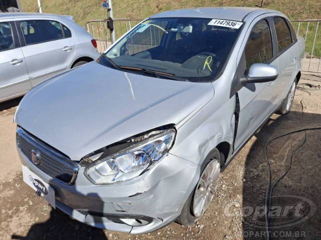 2017 FIAT GRAND SIENA 