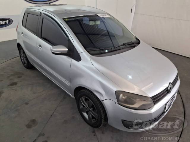2013 VOLKSWAGEN FOX 