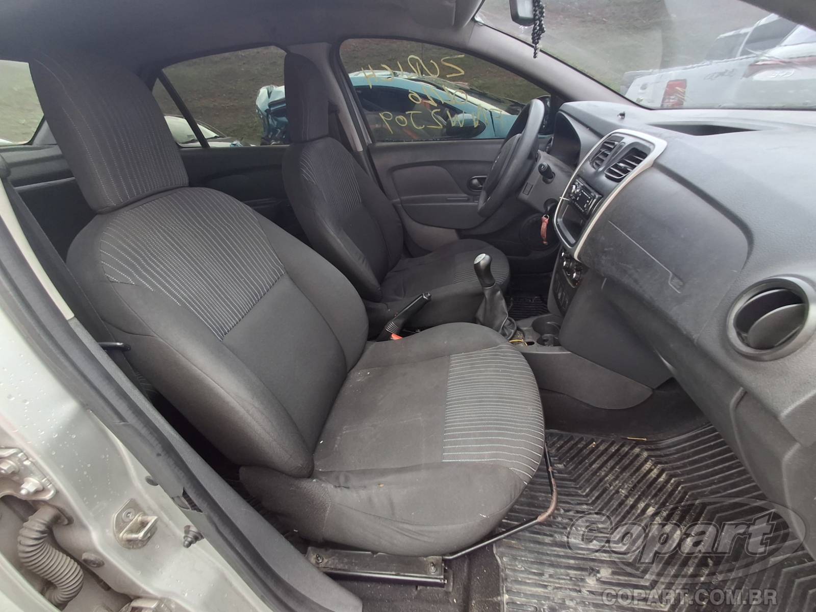 Foto 5: 2018 RENAULT LOGAN