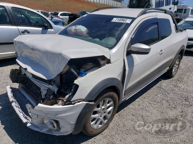 2016 VOLKSWAGEN SAVEIRO CD 