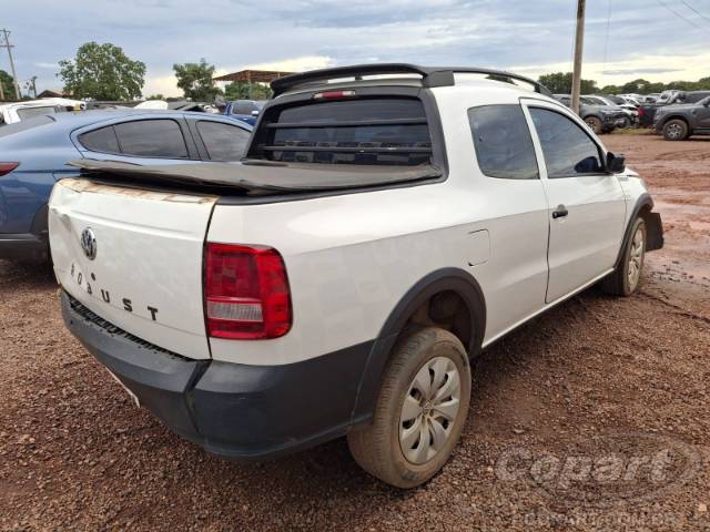 2018 VOLKSWAGEN SAVEIRO CD 