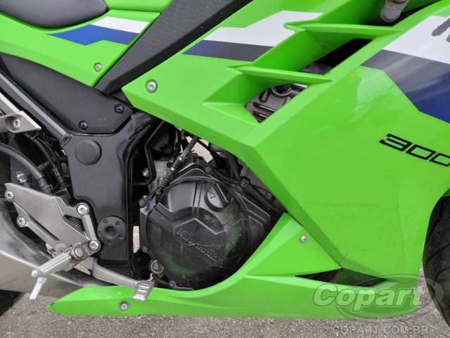2026 KAWASAKI NINJA 300 