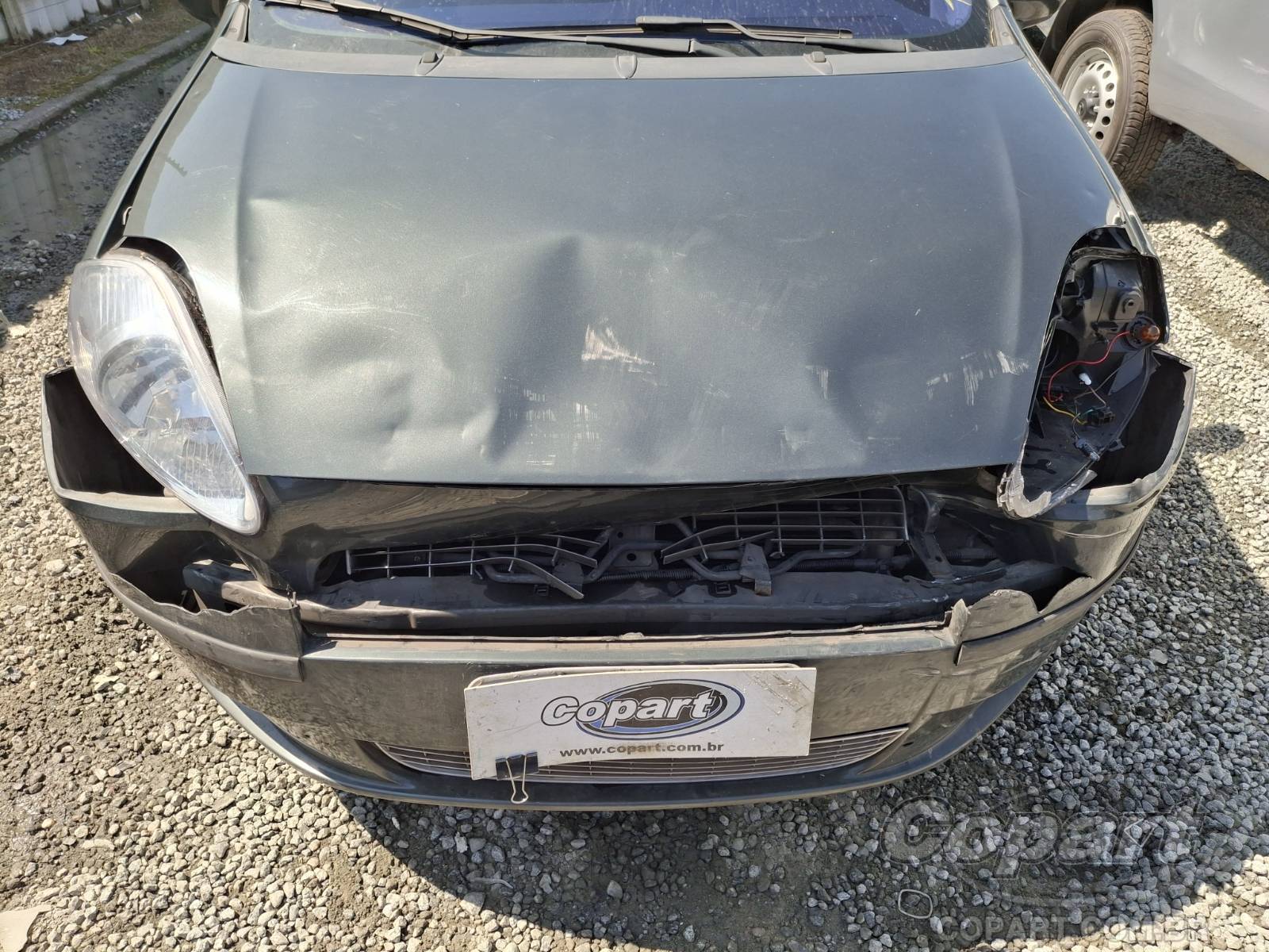 2010 FIAT PUNTO — foto 13 de 15