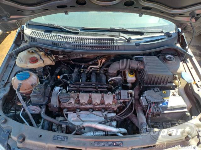 2011 VOLKSWAGEN VOYAGE 