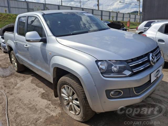 2015 VOLKSWAGEN AMAROK 