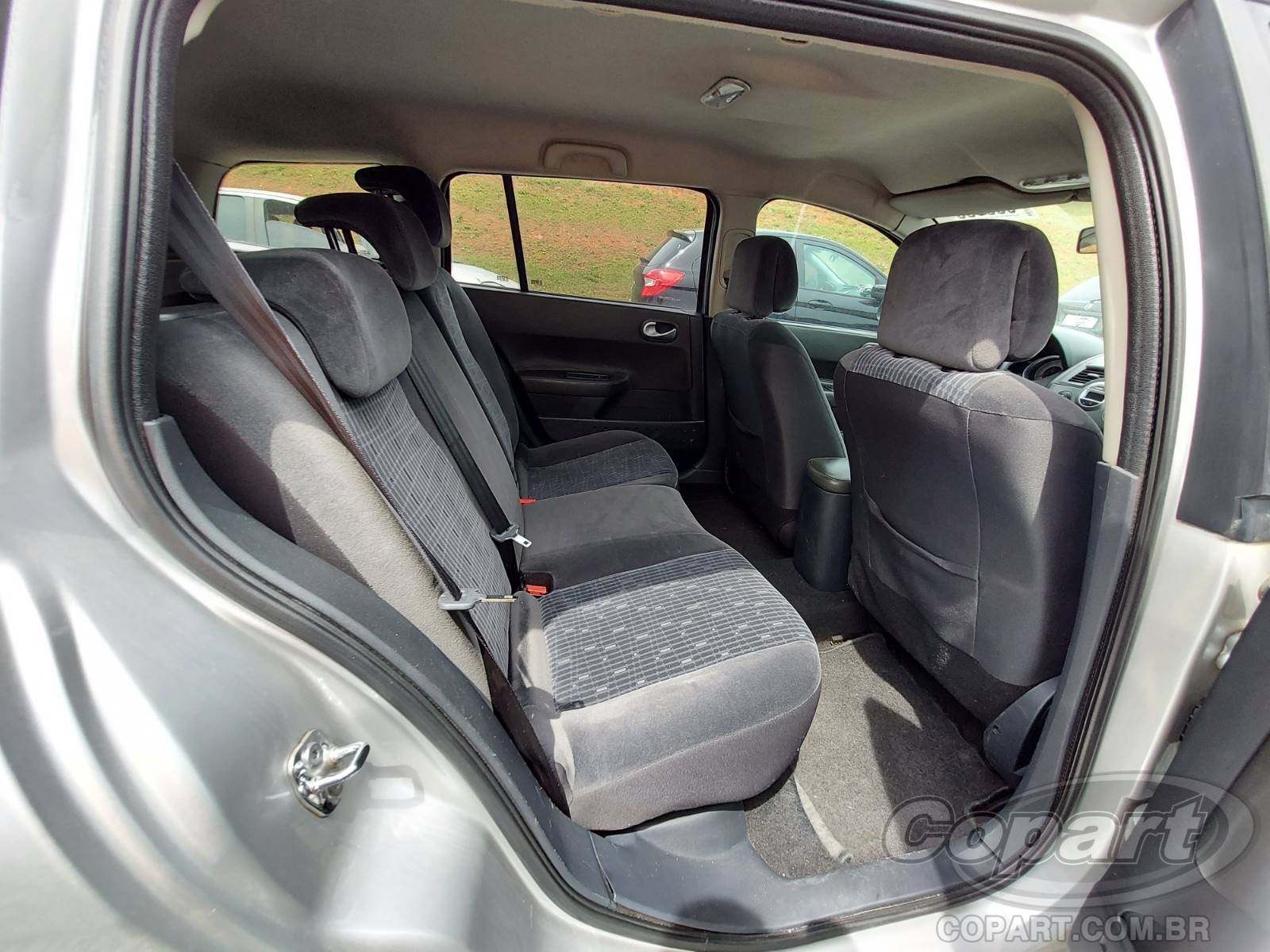 2013 RENAULT MEGANE GRAND TOUR — leilão em Itaquaquecetuba/SP (foto 6)