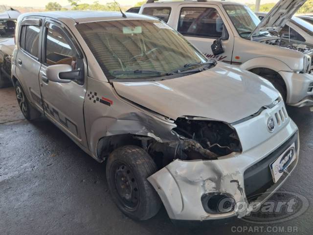 2014 FIAT UNO 