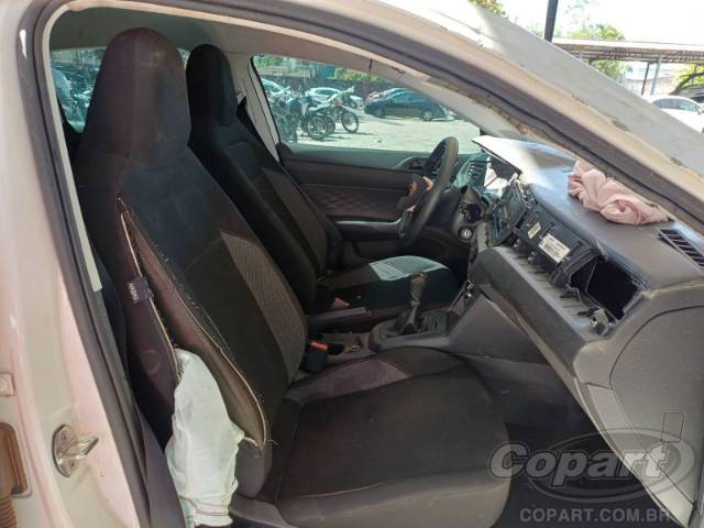 2024 VOLKSWAGEN POLO 