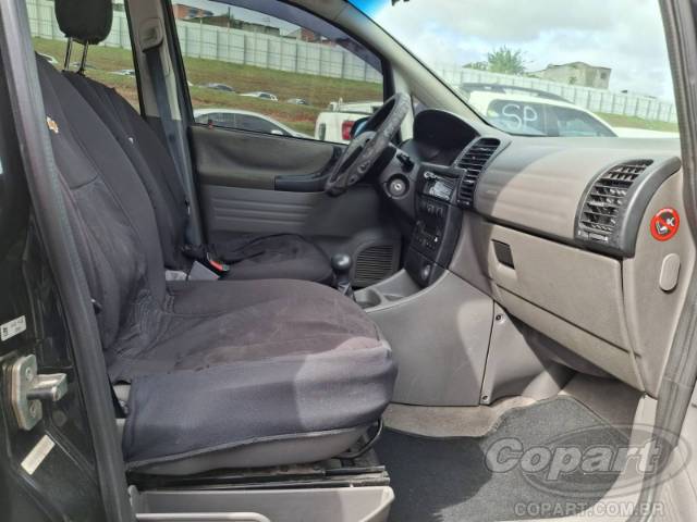 2010 CHEVROLET ZAFIRA 