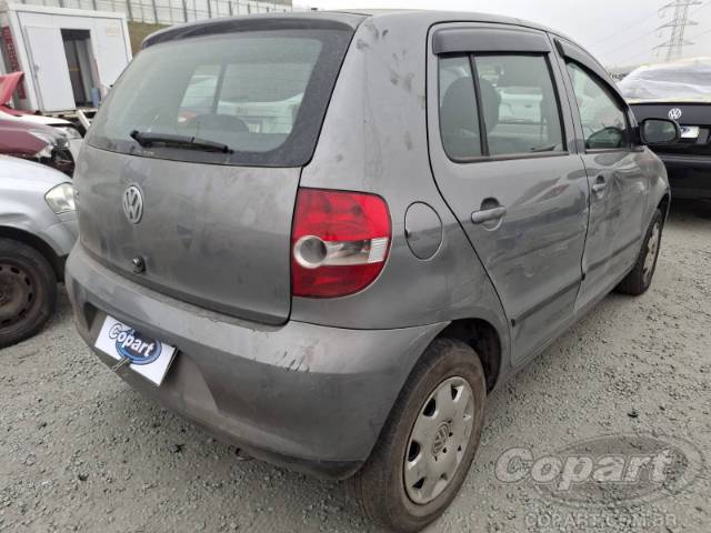 2005 VOLKSWAGEN FOX 