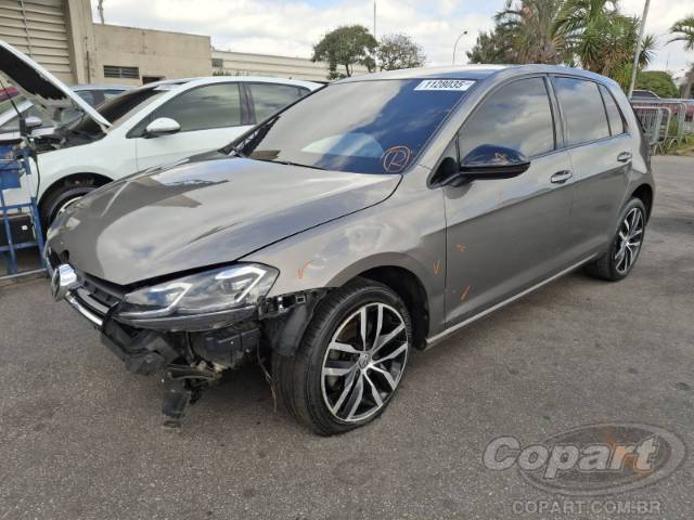 2015 VOLKSWAGEN GOLF 