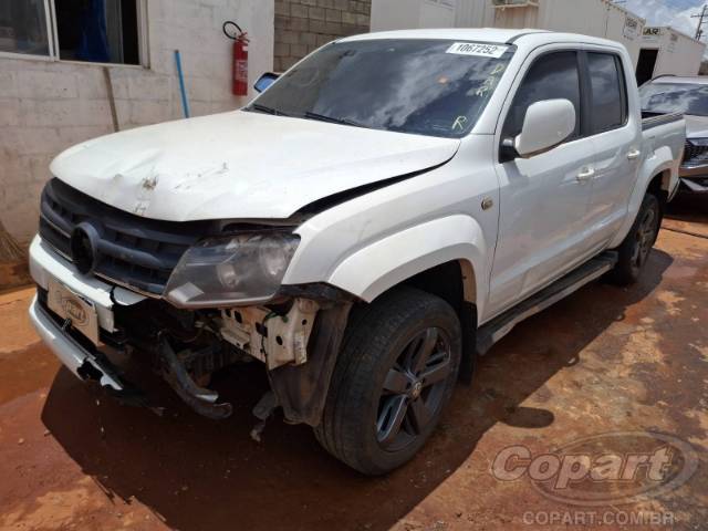 2013 VOLKSWAGEN AMAROK 
