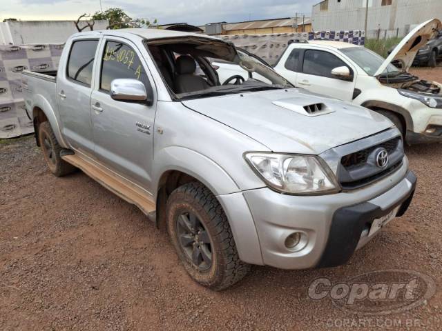 2009 TOYOTA HILUX CD 