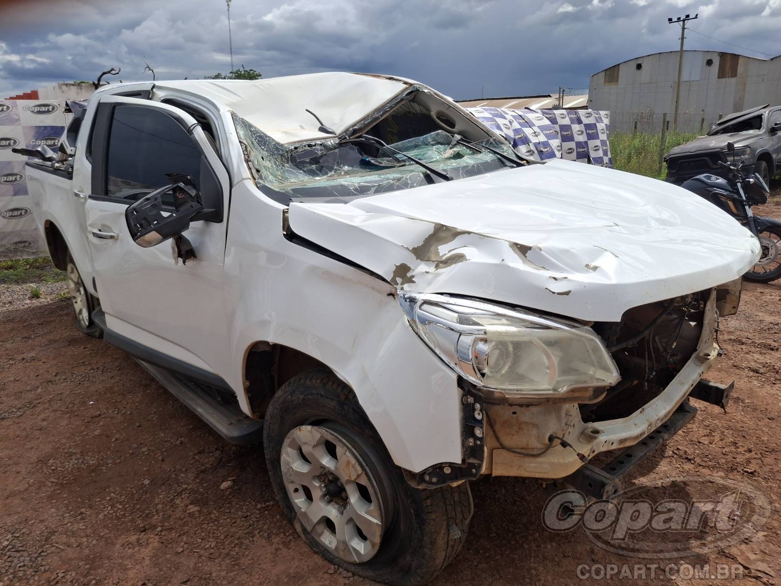 Veículo CHEVROLET S10 CHEVROLET S10 CABINE DUPLA LTZ 2.4 FlexPower 2013 2014 em leilão