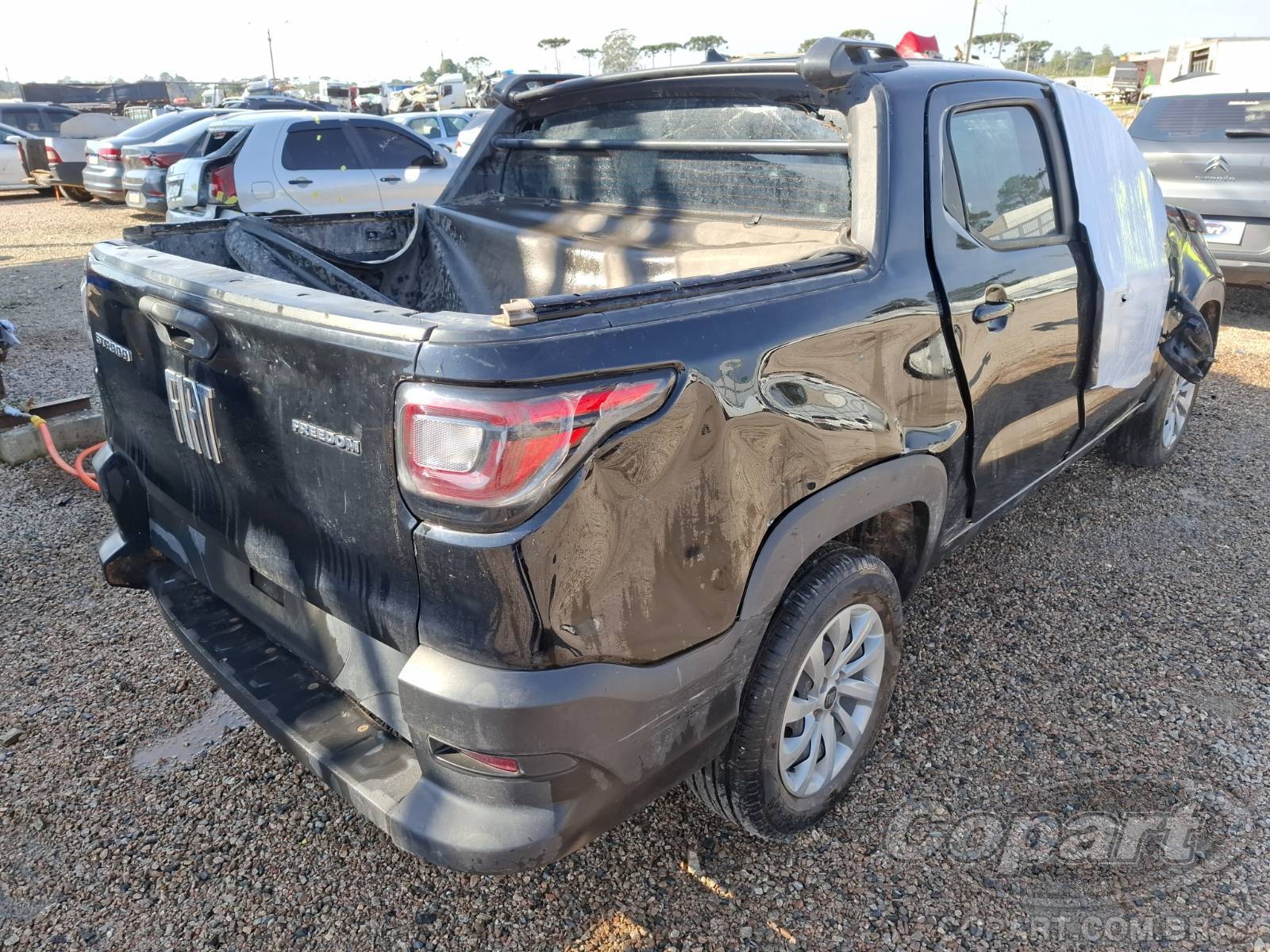 Foto 4: 2025 FIAT STRADA CD