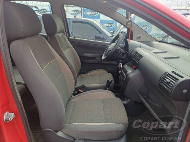2010 VOLKSWAGEN FOX 