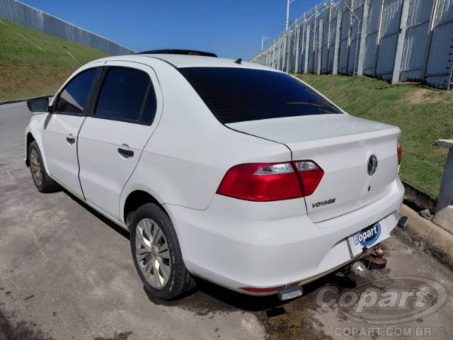2022 VOLKSWAGEN VOYAGE 