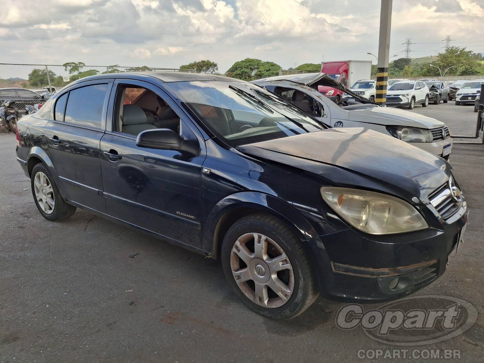 Veículo GM - Chevrolet Vectra Chevrolet Vectra Elegance 2.0 FlexPower 2007 Colisão Média Monta 2007 em leilão