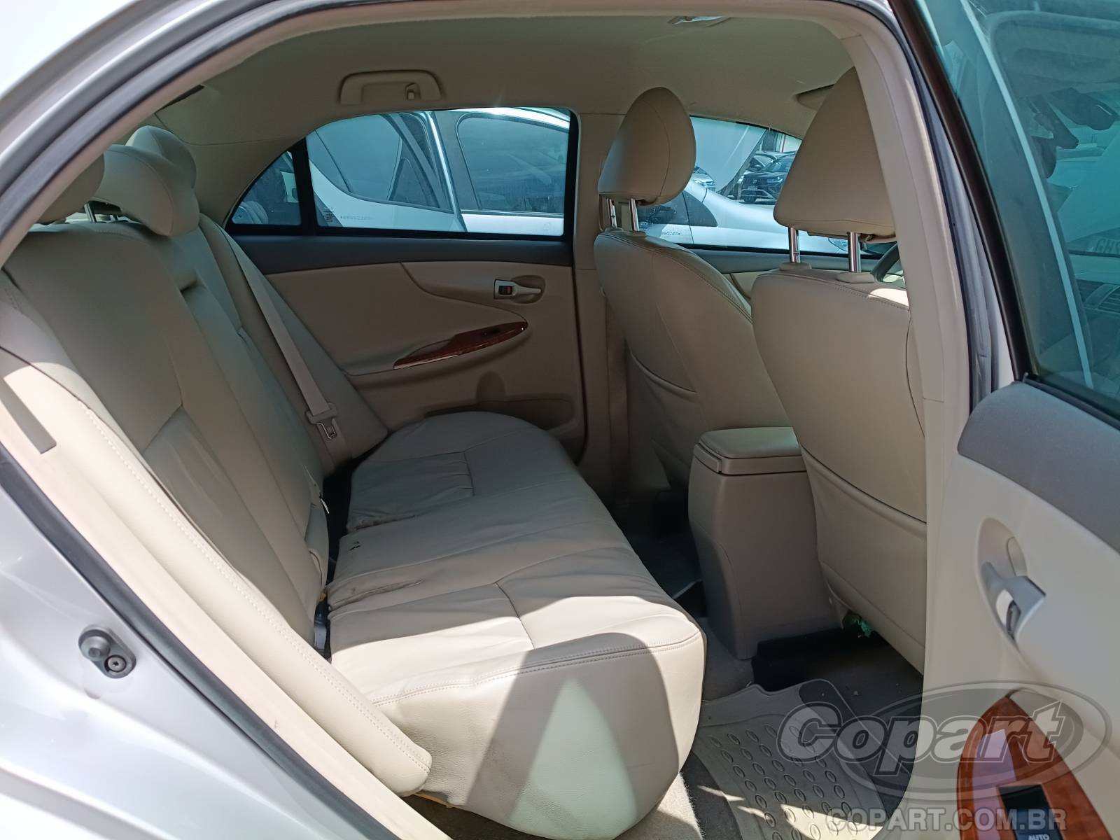 Foto 6 de 10: 2010 TOYOTA COROLLA