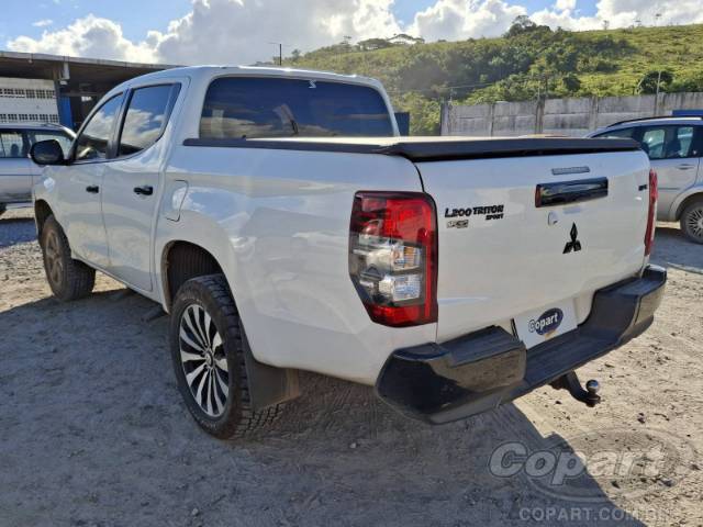 2022 MITSUBISHI L200 TRITON 